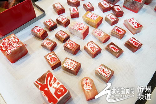 工藝傳承，市場煥新——第四屆山西工藝美術產品博覽交易會暨第八屆中國·山西民族民間工藝美術博覽會在忻州開幕